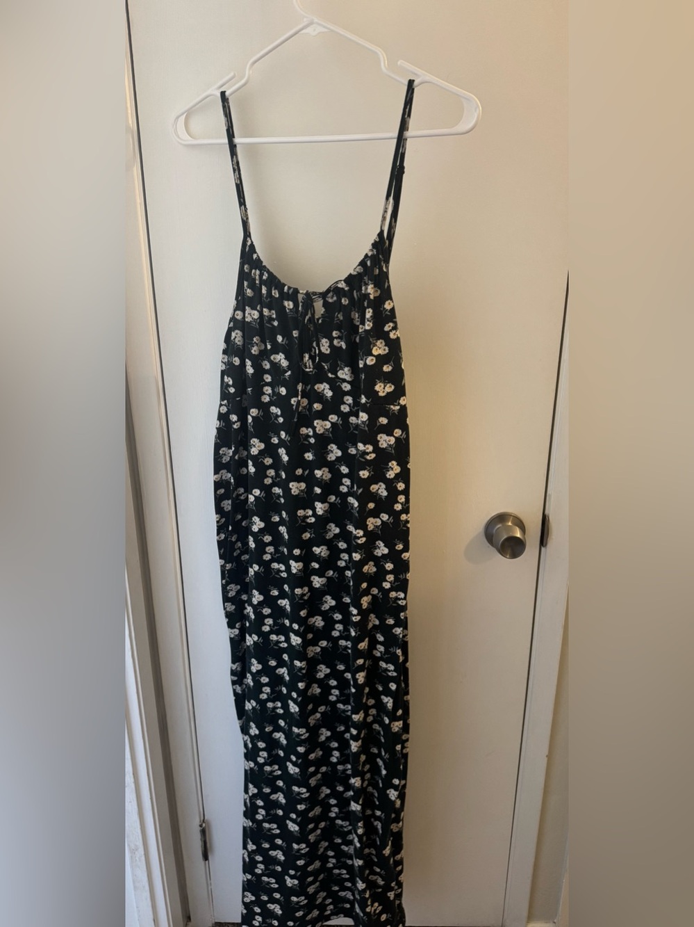 Navy Blue Floral Maxi Dress with White Daisies